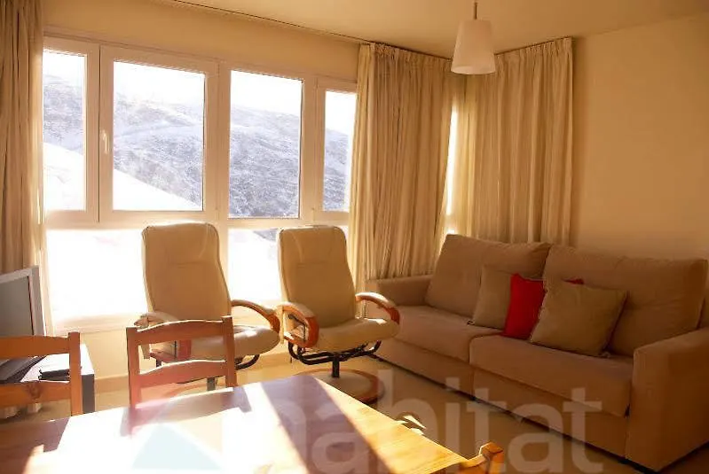 **  Habitat Zona Media Hotel Sierra Nevada Spain